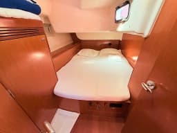 Oceanis 43 in Sukošan / D-Marin Dalmacija Marina thumbnail 20