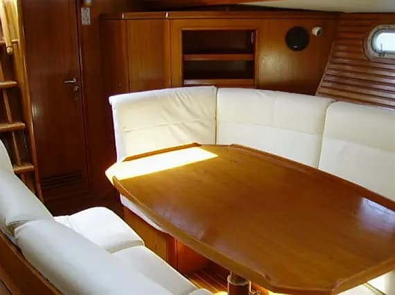 Sun Odyssey 47 in Athens / Alimos Marina - Photo 3
