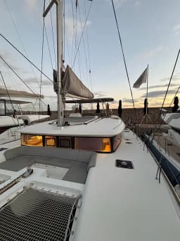 Lagoon 450 Fly in Athens / Alimos Marina thumbnail 6