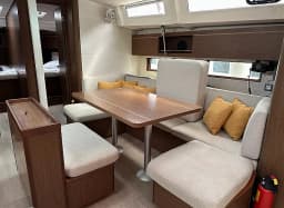 Oceanis 46.1 in Dubrovnik / ACI Marina Dubrovnik thumbnail 3