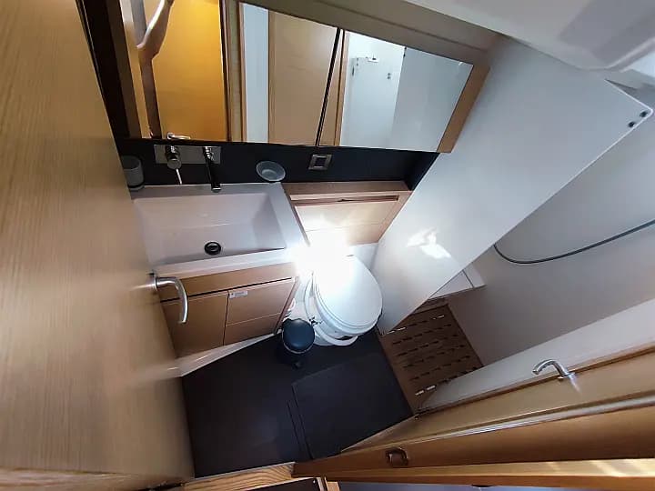 Hanse 508 in Lavrion / Olympic Marina - Photo 3