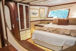 Luxury Sailing Yacht in Fethiye port thumbnail 20