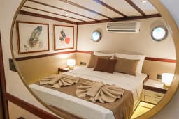 Luxury Sailing Yacht in Fethiye port thumbnail 22
