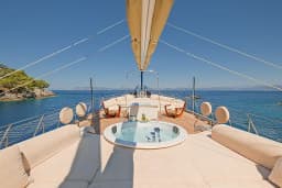 Luxury Sailing Yacht in Fethiye port thumbnail 37