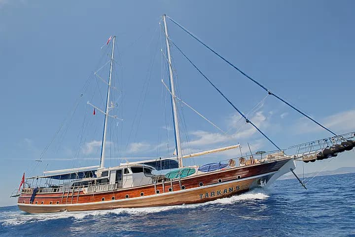 Luxury Sailing Yacht in Fethiye port - Photo 1