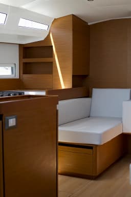 Sun Odyssey 410 in Skiathos thumbnail 13