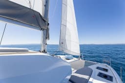 Lagoon 38 in Rogoznica / Marina Frapa thumbnail 12