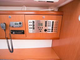 Oceanis 43 in Piombino / Salivoli thumbnail 4