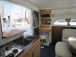 Lagoon 380 in Lavrion Main Port thumbnail 10