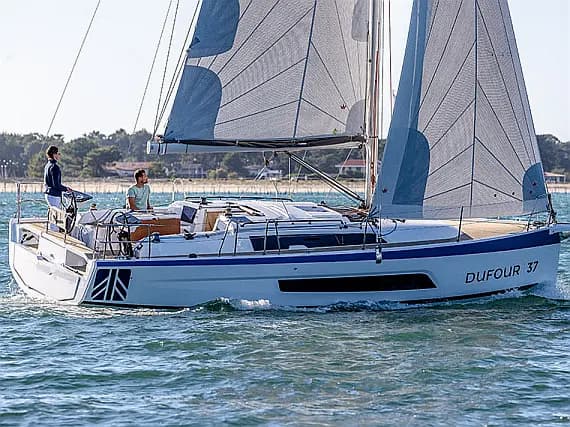 Dufour 37 in Procida / Marina di Procida - Photo 1