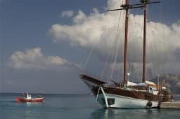 Gulet in Athens / Alimos Marina thumbnail 7