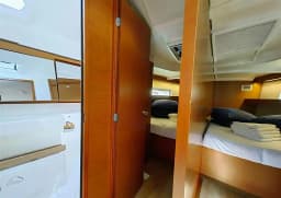 Sun Odyssey 440 in Athens / Alimos Marina thumbnail 18