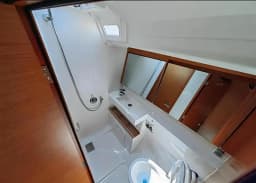 Sun Odyssey 440 in Athens / Alimos Marina thumbnail 19