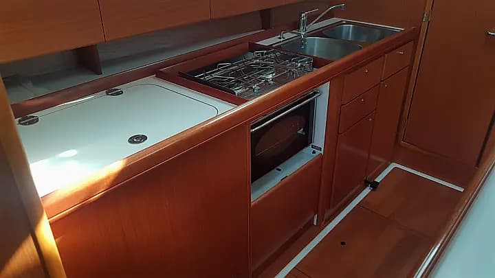 Cyclades 50.5 in Piombino / Salivoli - Photo 5