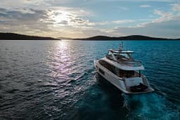 Azimut 68E in Šibenik / D-Marin Marina Mandalina thumbnail 102