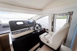 Azimut 68E in Šibenik / D-Marin Marina Mandalina thumbnail 60