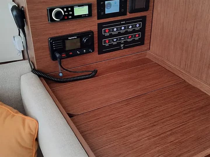 Oceanis 40.1 in Split / ACI Marina Split - Photo 5