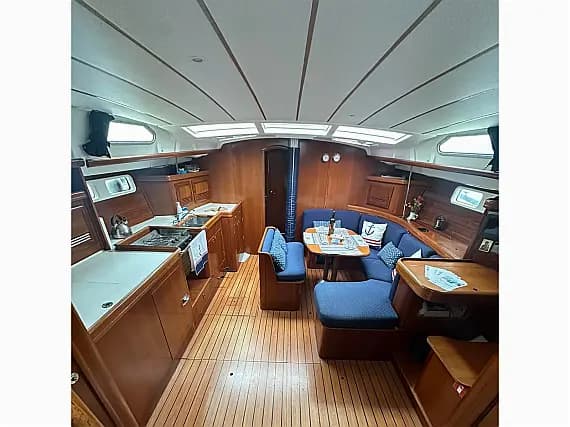 Oceanis 473 in Athens / Marina Delta Kallithea - Photo 3