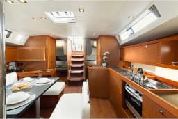 Oceanis 45 in Rhodes New Marina thumbnail 2