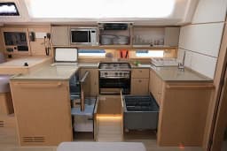 Bavaria C46 in Fethiye / Ece Marina thumbnail 18