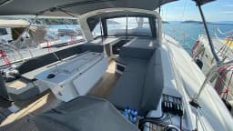 Oceanis 51.1 in Skiathos thumbnail 8