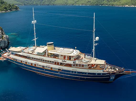 Motoryacht in Trogir / ACI Marina Trogir - Photo 1