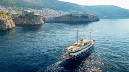 Motoryacht in Trogir / ACI Marina Trogir thumbnail 18