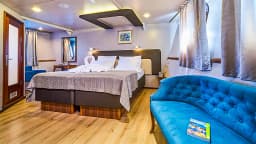 Motoryacht in Trogir / ACI Marina Trogir thumbnail 28