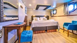 Motoryacht in Trogir / ACI Marina Trogir thumbnail 34