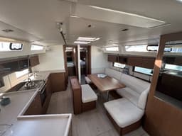 Oceanis 46.1 in Lefkada / Nikiana Marina thumbnail 12