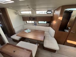 Oceanis 46.1 in Lefkada / Nikiana Marina thumbnail 15