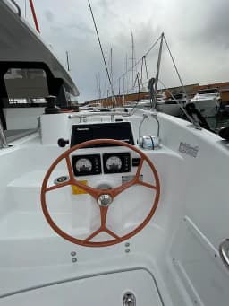 Excess 11 in Ibiza / Marina Port Ibiza thumbnail 9