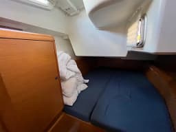 Sun Odyssey 509 in Sukošan / D-Marin Dalmacija Marina thumbnail 15