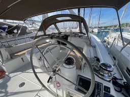 Sun Odyssey 509 in Sukošan / D-Marin Dalmacija Marina thumbnail 8