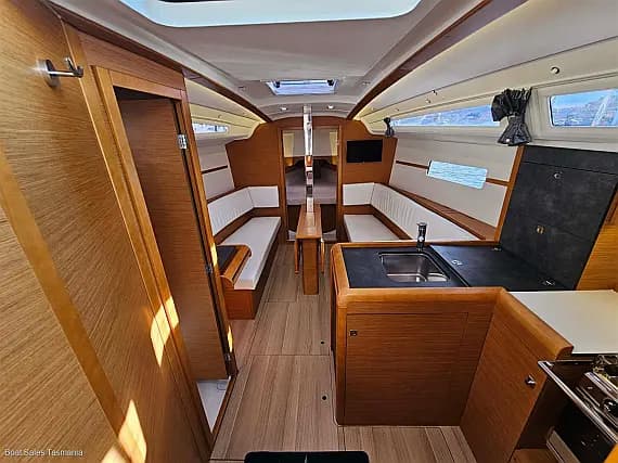 Sun Odyssey 349 in Preveza Main Port - Photo 3