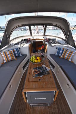Bavaria Cruiser 45 in Volos / Port of Volos thumbnail 10