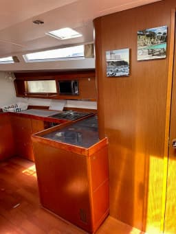 Oceanis 48 in La Spezia / Porto Mirabello thumbnail 17