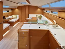 Sun Odyssey 449 in Sardinia / Cagliari / Marina di Cagliari thumbnail 15