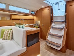 Sun Odyssey 449 in Sardinia / Cagliari / Marina di Cagliari thumbnail 16