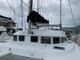 Lagoon 380 in Eden Island / Mahe, Victoria / Eden Island Marina thumbnail 10