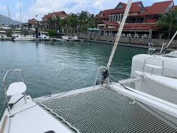 Lagoon 380 in Eden Island / Mahe, Victoria / Eden Island Marina thumbnail 9