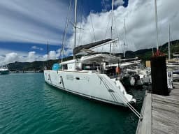 Lagoon 450 Fly in Eden Island / Mahe, Victoria / Eden Island Marina thumbnail 12