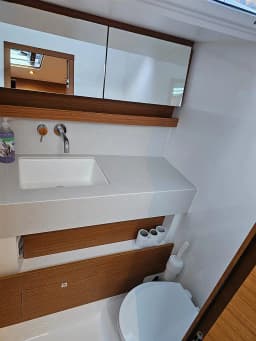 Dufour 470 in Skradin / ACI Marina Skradin thumbnail 18