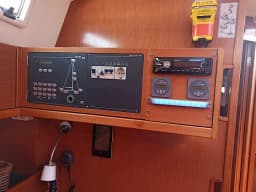 Bavaria 45 Cruiser in Lefkada / D-Marin Marina Lefkas thumbnail 4