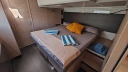 Prestige M48 in Castellammare di Stabia / Marina di Stabia thumbnail 18