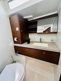 Oceanis 51.1 in Athens / Alimos Marina thumbnail 14