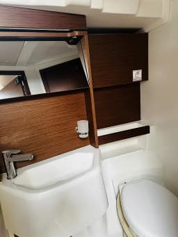 Oceanis 51.1 in Athens / Alimos Marina thumbnail 5