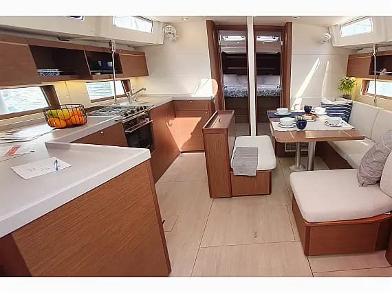 Oceanis 46.1 in Split / ACI Marina Split - Photo 3