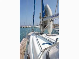 Bavaria 39 Cruiser in Lavrion Main Port thumbnail 8