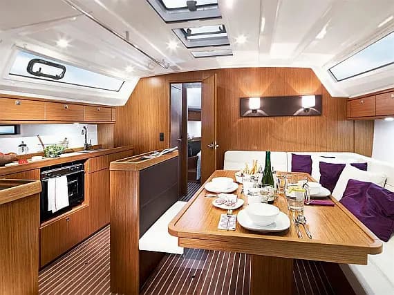 Bavaria Cruiser 46 in São Miguel / Ponta Delgada - Photo 3